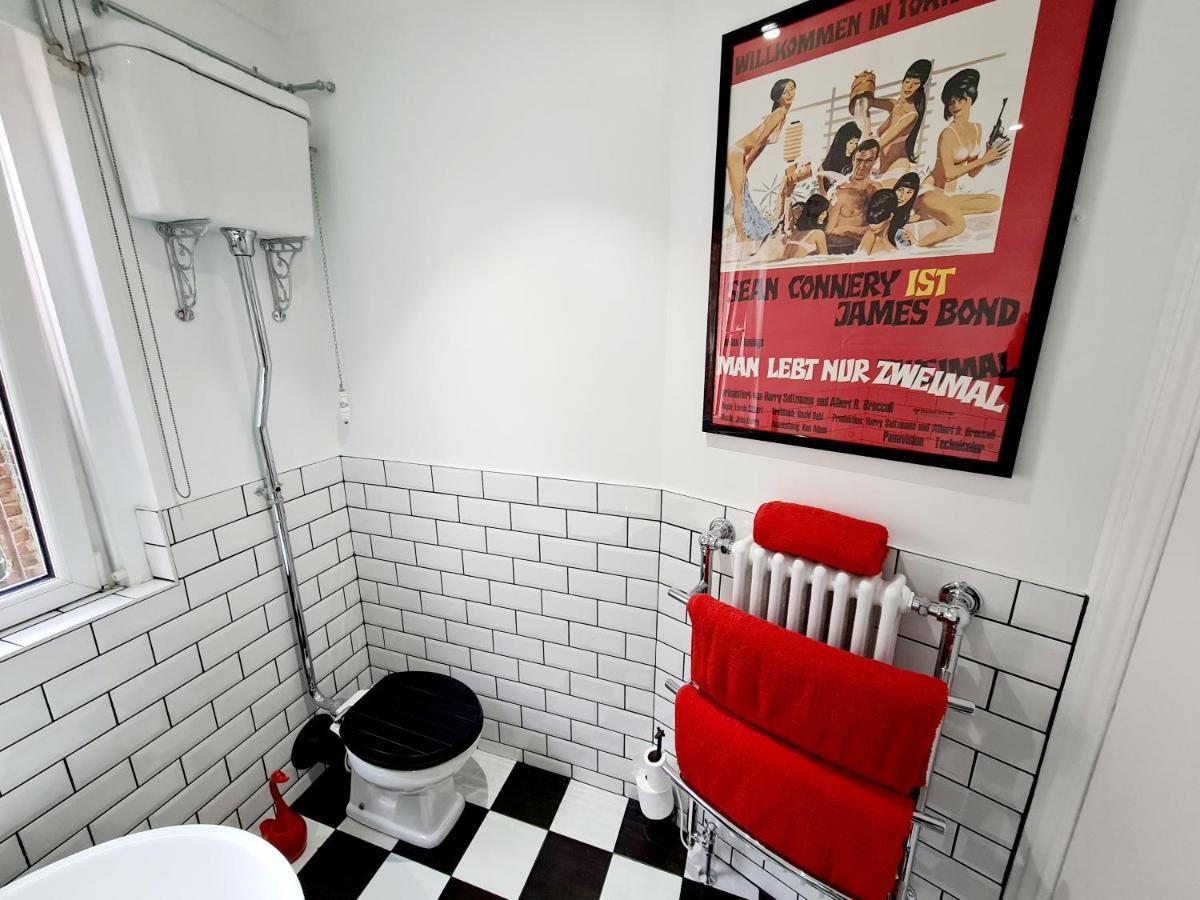 Southsea Royale James Bond 3 Bed Cool Penthouse, Seafront Parking Portsmouth Esterno foto