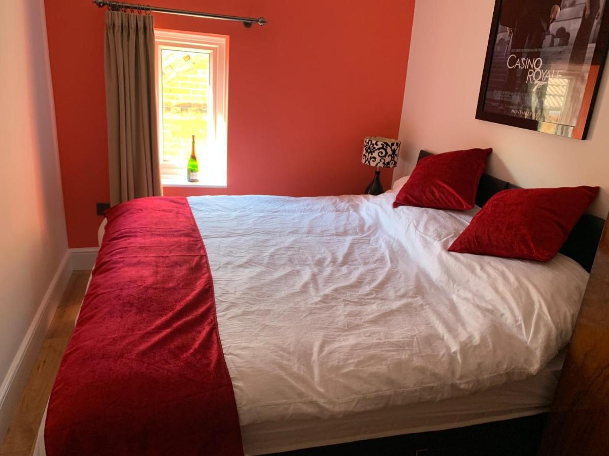 Southsea Royale James Bond 3 Bed Cool Penthouse, Seafront Parking Portsmouth Esterno foto