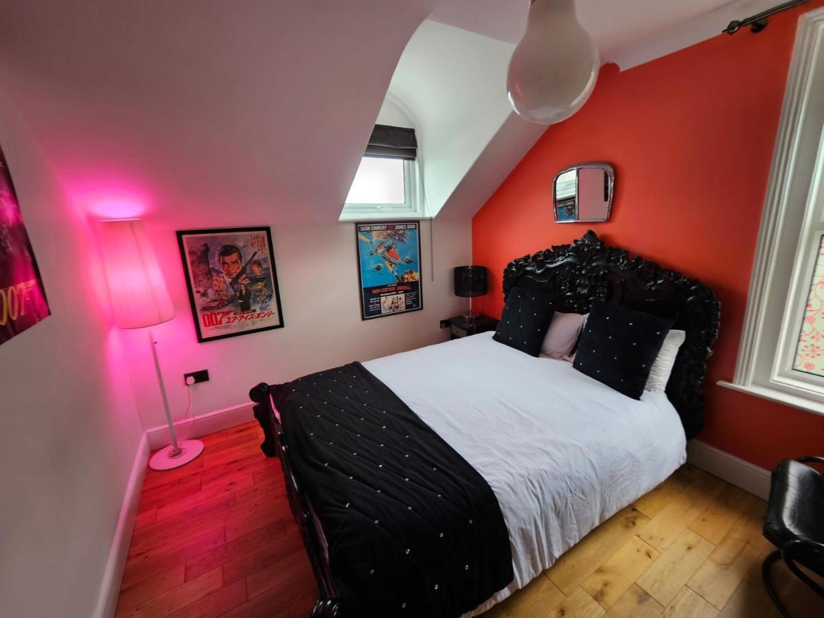 Southsea Royale James Bond 3 Bed Cool Penthouse, Seafront Parking Portsmouth Esterno foto