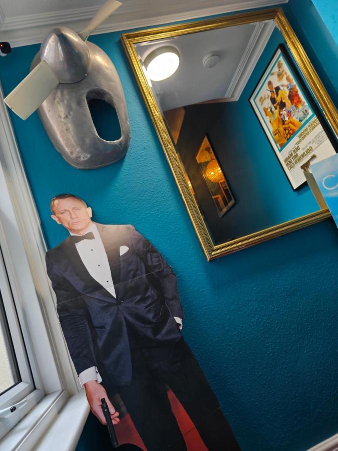 Southsea Royale James Bond 3 Bed Cool Penthouse, Seafront Parking Portsmouth Esterno foto