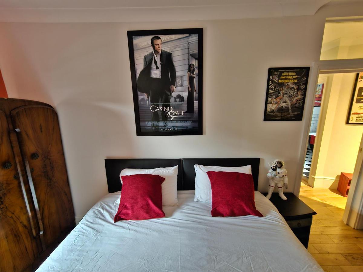 Southsea Royale James Bond 3 Bed Cool Penthouse, Seafront Parking Portsmouth Esterno foto